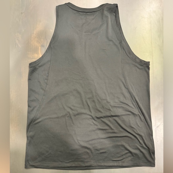 EUC Outdoor Voices Black Tank Top Size Large - Picture 3 of 3